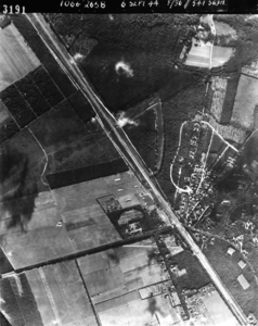 213 LUCHTFOTO'S, 06-09-1944