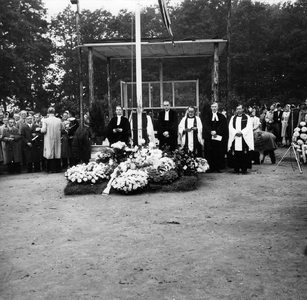 2440 HERDENKINGEN, 17 september 1946