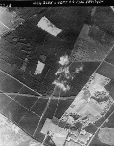 255 LUCHTFOTO'S, 06-09-1944