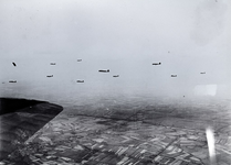 4984 LUCHTFOTO'S, 24 maart 1945