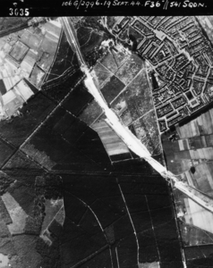 649 LUCHTFOTO'S, 19-09-1944