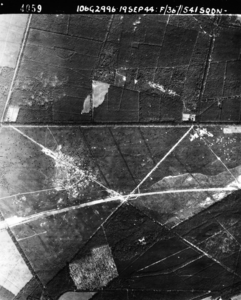 650 LUCHTFOTO'S, 19-09-1944