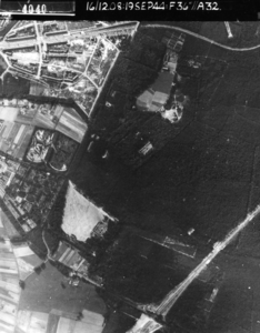 672 LUCHTFOTO'S, 19-09-1944