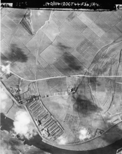 713 LUCHTFOTO'S, 12-10-1944