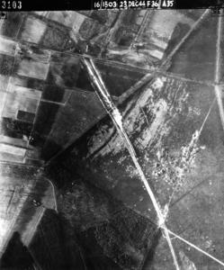 851 LUCHTFOTO'S, 23-12-1944