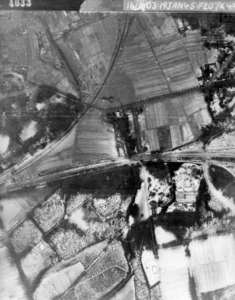 977 LUCHTFOTO'S, 19-01-1945