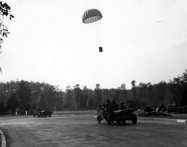 5841 SLAG OM ARNHEM, september 1944