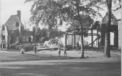 147 Utrechtseweg hoek Pr. Bernhardlaan te Heelsum, 1945