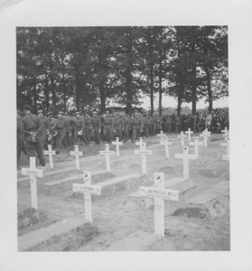 387 Airborne Begraafplaats Oosterbeek, 25 september 1945