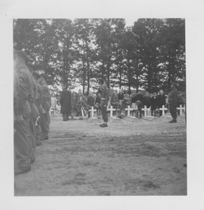 395 Airborne Begraafplaats Oosterbeek, 25 september 1945