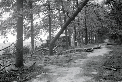 692 Weg achter het Bos, 1945