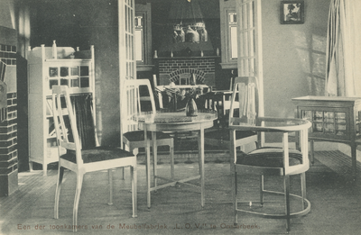 1393-0010 Een der toonkamers van de meubelfabriek L.O.V. te Oosterbeek , 1913-1935