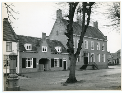1311 Raadhuis, 1953