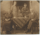 9-0016 Het gezin van Dam-van Scharrenburg, 1922