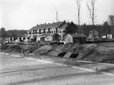 16 Nieuwbouw woningen Karthuizerstraat, 1935