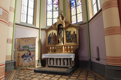 1953 altaar Sint-Martinuskerk Baak, 22-07-2010
