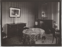 4 Westerbroek : Vaartwijk : interieur : kamer, 1900-1910