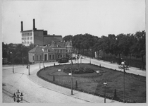 2210 Groningen : Stationsplein : gezien naar het westen / Kramer, P.B., 1913