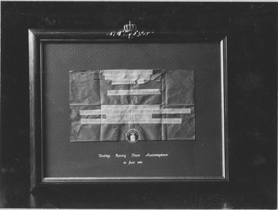 3899 Ingelijst telegram van koningin Wilhelmina t.g.v. de opening van het Academiegebouw / Kramer, P.B., 1909