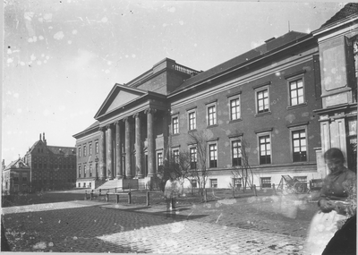 3905 Groningen : Broerstraat 5 : Academiegebouw / Kramer, P.B., 1906