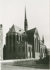 18562 Groningen : Broerstraat : St. Martinuskerk, ca 1930