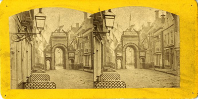31 Herestraat : erepoort, 1870