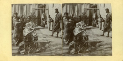 43 Negers die voorstellingen hebben gegeven in 'Krasnapolsky' aan de Hereweg, ca 1900