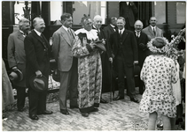 2595 act op een perron tijdens / Vereenigde fotobureaux, Amsterdam, 1929-06-26