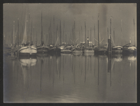 4963 Schepen in de haven / Bouma, S.J., 1930-1940