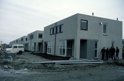 1045 Oosterhoogebrug - De Hunze - nieuwbouwwoningen / Emaar, Chris, 1993