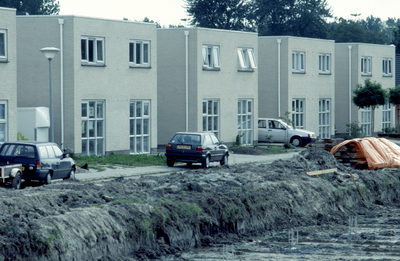 1050 Oosterhoogebrug - De Hunze - nieuwbouwwoningen / Emaar, Chris, 1993