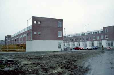 1095 Oosterhoogebrug - De Hunze - nieuwbouwwoningen - AAS en Steenhuis / Emaar, Chris, 1993