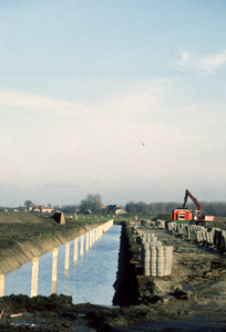 2931 Stadsmarkering - Forsythe - locatie - bouwfase - water / Zet, Siem van 't, 1990