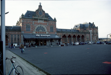 3869 Verbindingskanaalzone - aanzicht NS-station - CS Groningen - na de restauratie / Zet, Siem van 't, 2002