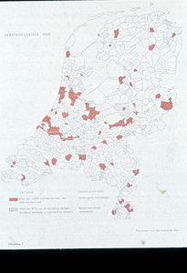4913 Historie - Topografische kaarten - NW Europa, Nederland en Groningen, ca 1975
