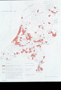 4915 Historie - Topografische kaarten - NW Europa, Nederland en Groningen, ca 1975