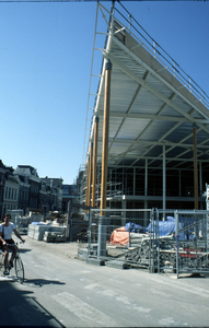 5694 Westerhaven - nieuwbouw winkelcentrum en parkeergarage - complex in aanbouw - ingang ... / Melotte, E., 2001