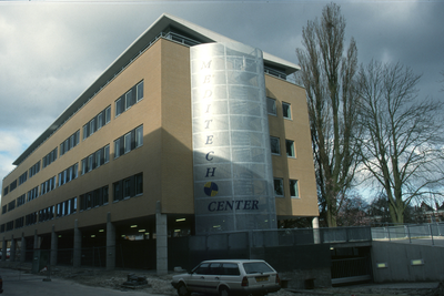 5762 Oosterparkwijk - Academisch Ziekenhuis Groningen - Zuidpunt - GGD en Meditech-center / Zet, Siem van 't, 1998