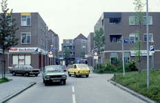 8405 Beijum - Winkelcentrum, ca 1980