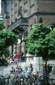 8621 Binnenstad - Academiegebouw - Universiteit - Broerplein - RuG / Zet, Siem van 't, 1995