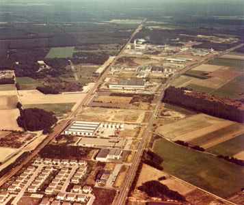 150.209 Luchtfoto van het industrieterrein Heide Roerstreek in Z.O. richting