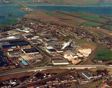 150.234 Luchtfoto van het industrieterrein Mijnheerkens