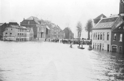 1920.A12a Hoog water te Roermond