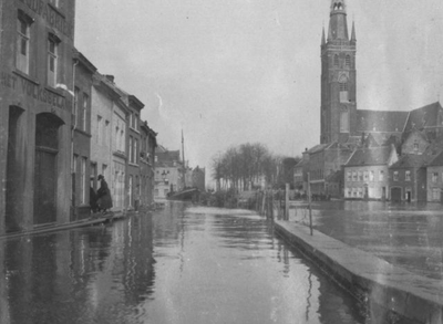 1920.A21a Hoog water te Roermond