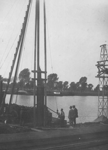 1928.A2 Aanleg loswal bij de Maasbrug