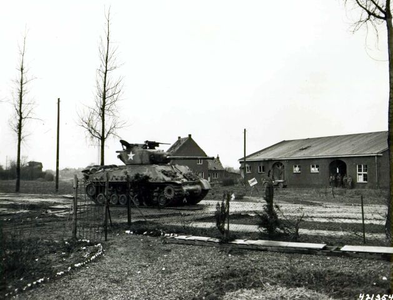 1945.A3 Geallieerde tank