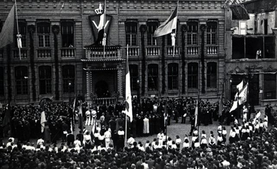1945.D14a Viering van het bevrijdingsfeest op 6 juni