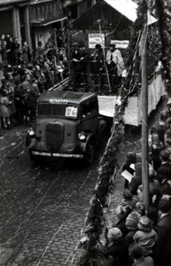 1945.D14e Viering van het bevrijdingsfeest op 6 juni