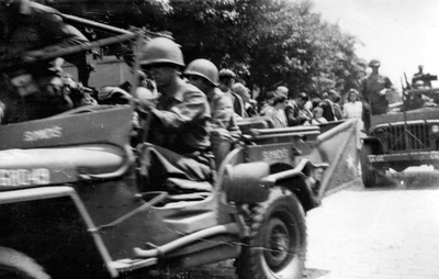 1945.D8b Viering van het bevrijdingsfeest op 6 juni