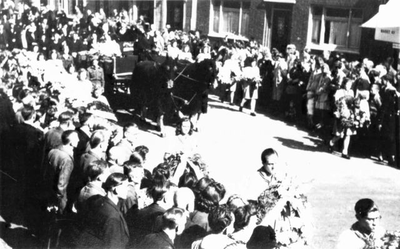 1947.F1d Begrafenis van de 13 gefussileerden oorlogsslachtoffers op 11 sept. 1947 te Roermond